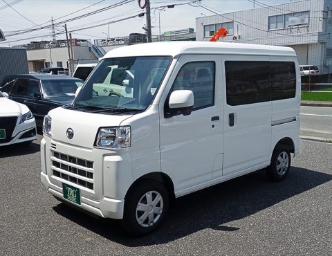 在庫車情報 更新【25S-031】ダイハツ・ハイゼットカーゴ 軽霊柩車（未登録新車）