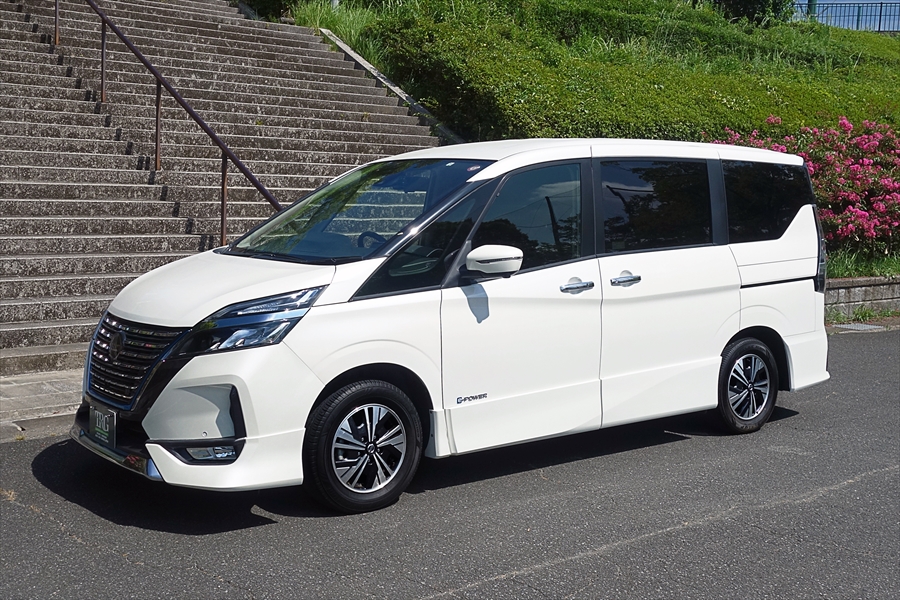 【製作事例：25S-043】日産 セレナ バン型寝台車