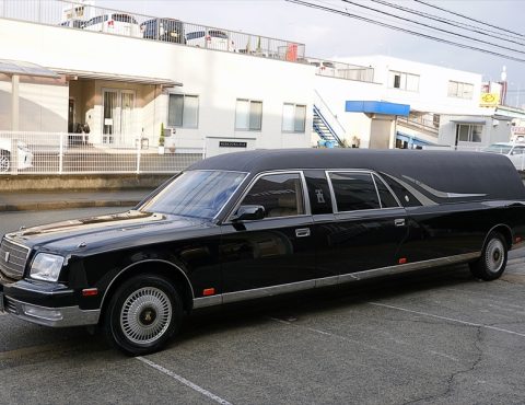 【製作事例：18S-018】トヨタ・センチュリー リムジン洋型霊柩車