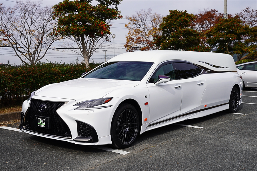【製作事例：19S-058】レクサス・LS500ｈ リムジン洋型霊柩車