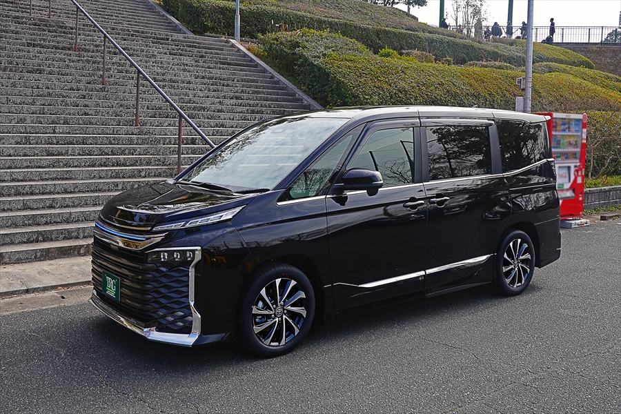 【製作事例：26S-007】トヨタ・ヴォクシー バン型霊柩車