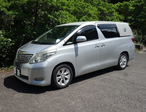 中古アルファード特別バン型霊柩車入荷しました