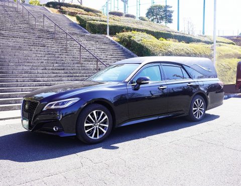 クラウンリアオーバーハング洋型霊柩車,完成納車致しました！