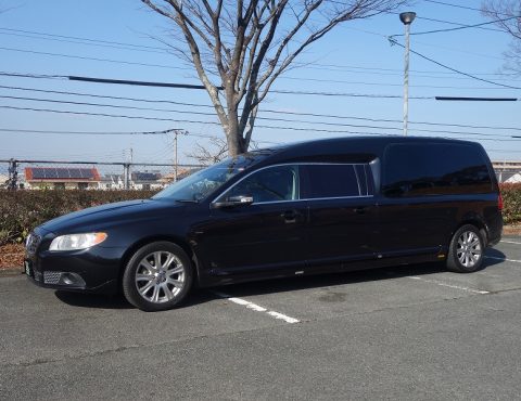 【委託掲載】ニルソン社製ボルボリムジン霊柩車