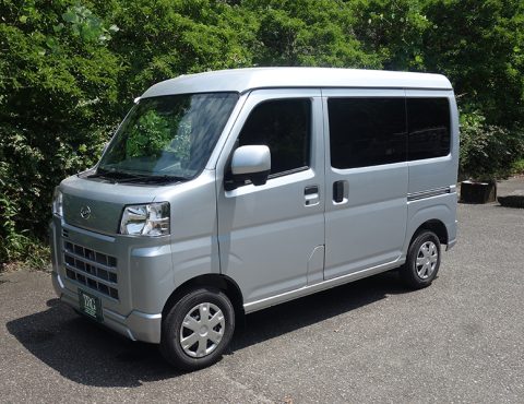 【問合番号：27M-002】ダイハツ・ハイゼットカーゴ 4WD軽霊柩車